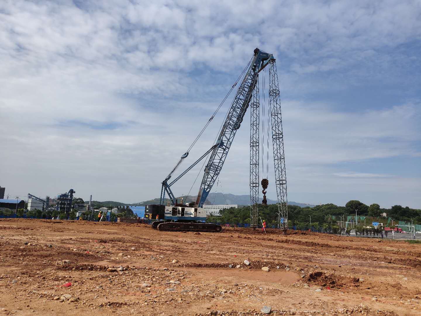 东盛云强夯工程地基项目现场