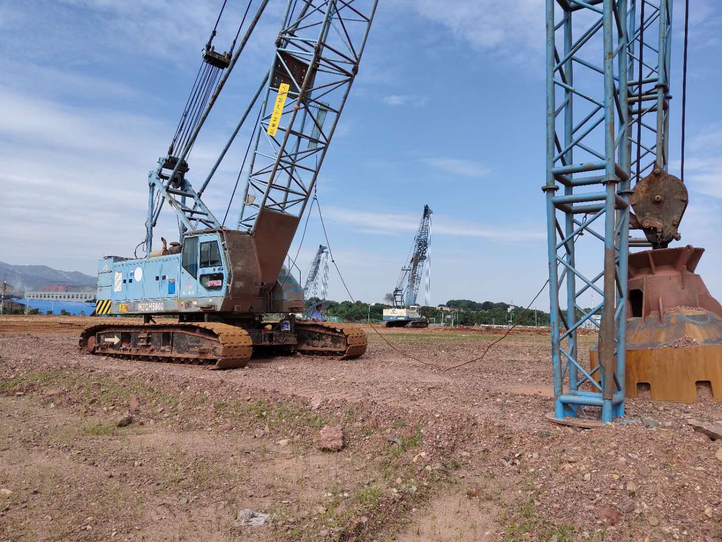 东盛云强夯工程地基项目现场